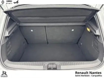 Photo 14 Renault Clio  1.6 E-Tech hybride 145ch Equilibre