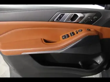 Photo 9 BMW X5  xDrive45e 394ch M Sport 17cv