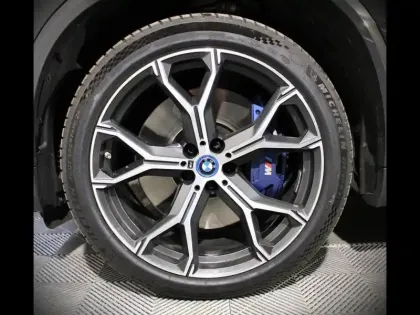 Photo 8 BMW X5  xDrive45e 394ch M Sport 17cv