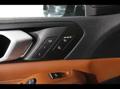 Photo 10 BMW X5  xDrive45e 394ch M Sport 17cv