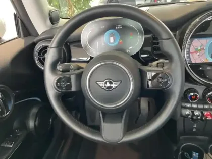 Photo 5 Mini Mini  Cooper 136ch Edition Premium Plus BVA7