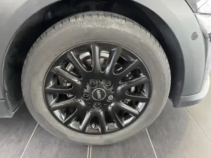 Photo 7 Mini Mini  Cooper 136ch Edition Premium Plus BVA7