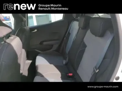 Photo 10 Renault Clio  1.6 E-Tech 145ch full hybrid Evolution - 24