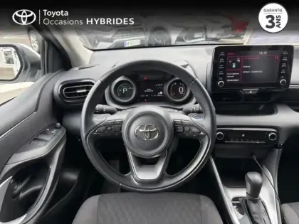 Photo 8 Toyota Yaris  116h Design 5p MY22