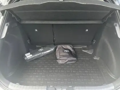 Photo 13 Toyota Corolla  1.8 140ch GR Sport MY23