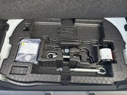 Photo 14 Toyota Corolla  1.8 140ch GR Sport MY23