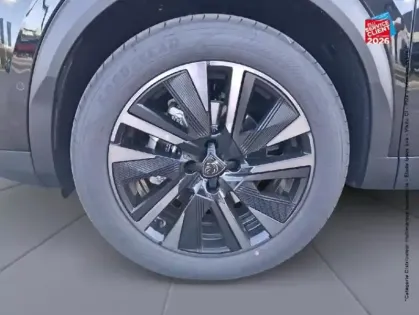 Photo 7 Peugeot 2008  1.2 Hybrid 145ch GT e-DCS6