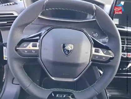 Photo 8 Peugeot 2008  1.2 Hybrid 145ch GT e-DCS6