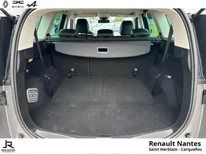 Photo 14 Renault Scenic Grand  TCe 140ch Techno EDC 7 places