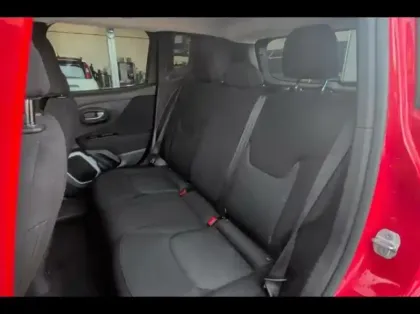 Photo 10 Jeep Renegade  1.6 MultiJet S&S 95ch South Beach