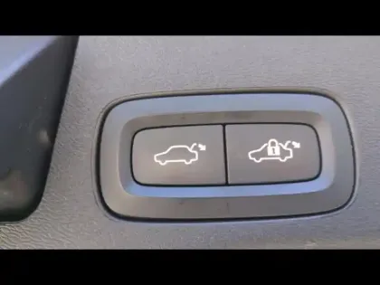 Photo 8 Volvo Xc60  T8 AWD 310 + 145ch Polestar Engineered Geartronic