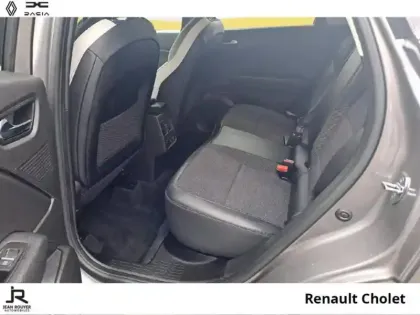 Photo 18 Renault Captur  1.3 TCe mild hybrid 140ch Techno Fast Track