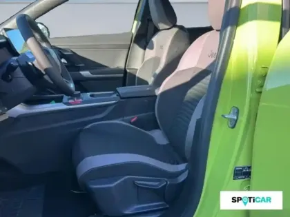 Photo 10 Jeep Compass  1.2 Turbo T3 145ch e-Hybrid First Edition BVR6