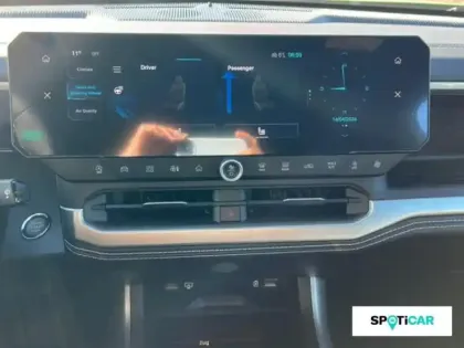 Photo 14 Jeep Compass  1.2 Turbo T3 145ch e-Hybrid First Edition BVR6