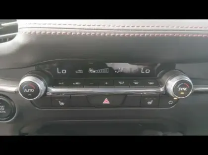 Photo 6 Mazda Mazda3 Mazda 3 2.5 e-SKYACTIV-G M-Hybrid 140ch Homura 2025