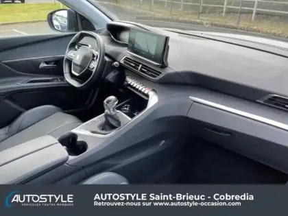 Photo 12 Peugeot 3008  1.5 BlueHDi 130ch S&S Allure Pack