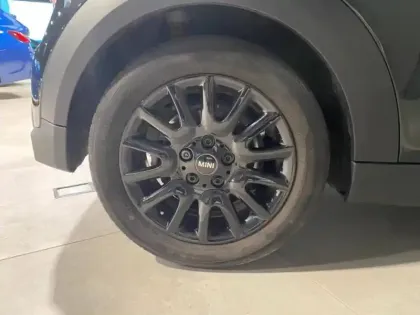 Photo 9 Mini Mini  Cooper 136ch  Edition Camden BVA7