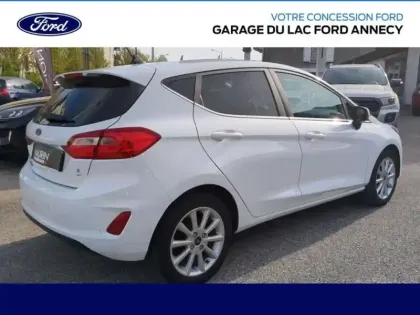 Photo 8 Ford Fiesta  1.5 TDCi 85ch Stop&Start Titanium 5p Euro6.2