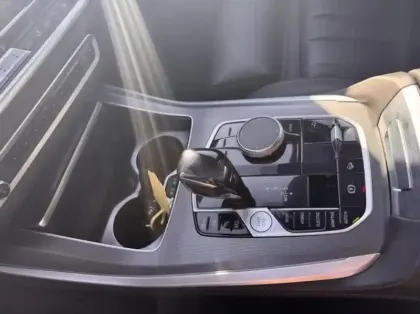 Photo 10 BMW X5  xDrive45e 394ch M Sport 17cv