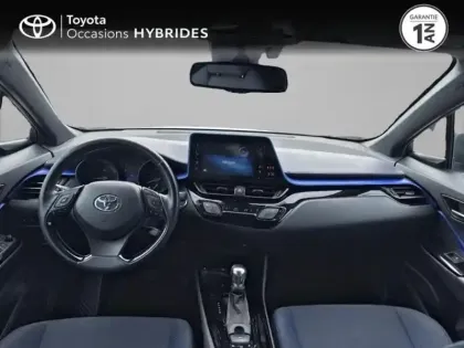 Photo 7 Toyota C-HR  122h Graphic 2WD E-CVT RC18