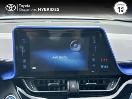 Photo 14 Toyota C-HR  122h Graphic 2WD E-CVT RC18