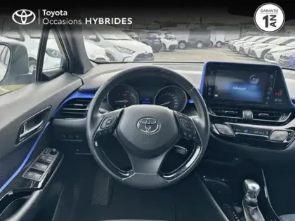 Photo 8 Toyota C-HR  122h Graphic 2WD E-CVT RC18