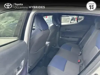 Photo 11 Toyota C-HR  122h Graphic 2WD E-CVT RC18