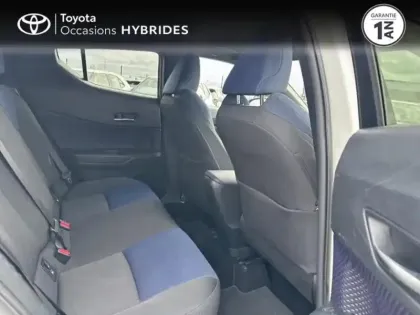 Photo 6 Toyota C-HR  122h Graphic 2WD E-CVT RC18