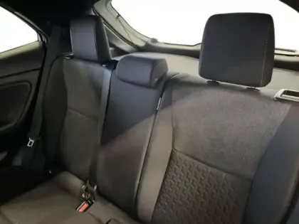 Photo 12 Toyota Yaris  Cross 116h Design MY22