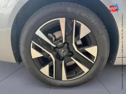 Photo 9 Peugeot 208  1.2 100ch S/S Allure Camera GPS