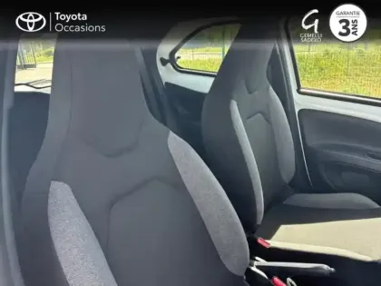 Photo 5 Toyota Aygo  X 1.0 VVT-i 72ch Dynamic MY24