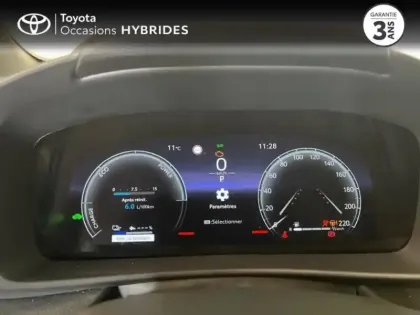 Photo 13 Toyota C-HR  2.0 Hybride Rechargeable 225ch Design MY25