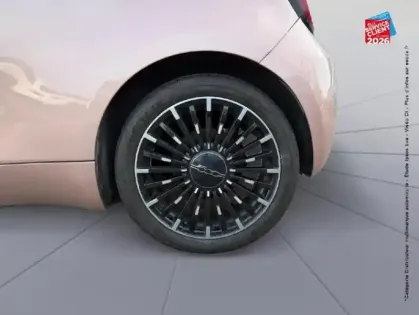 Photo 9 Fiat 500  e 118ch Icône Plus (Pack Style)