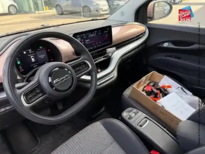 Photo 14 Fiat 500  e 118ch Icône Plus (Pack Style)