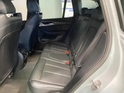 Photo 12 BMW X3  xDrive30e 292ch M Sport