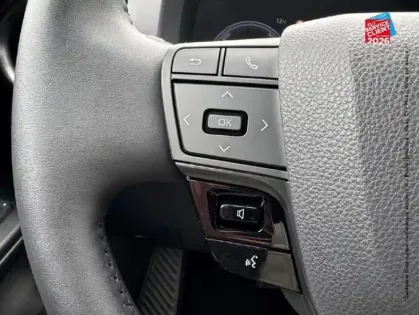 Photo 11 Toyota C-HR  1.8 Hybride 140ch Design NG23