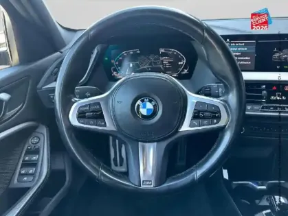 Photo 11 BMW Serie 1 Série 1 118iA 136ch M Sport DKG7