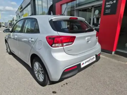 Photo 6 Kia Rio  1.0 T-GDI 100ch Active
