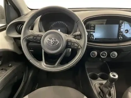 Photo 10 Toyota Aygo  X 1.0 VVT-i 72ch Dynamic MY23