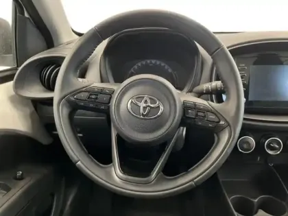 Photo 14 Toyota Aygo  X 1.0 VVT-i 72ch Dynamic MY23