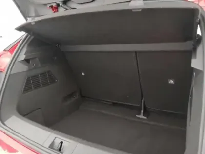 Photo 10 Renault Megane  E-Tech Electric 220ch Iconic autonomie confort -25