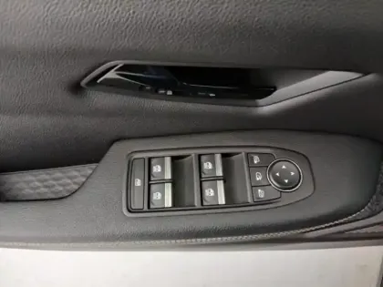 Photo 12 Renault Megane  E-Tech Electric 220ch Iconic autonomie confort -25