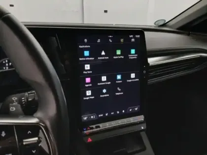 Photo 13 Renault Megane  E-Tech Electric 220ch Iconic autonomie confort -25