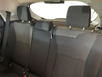 Photo 13 Toyota Yaris  116h Design 5p MY22