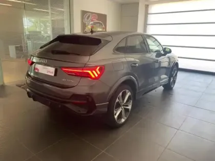 Photo 6 Audi Q3  Sportback 45 TFSI e 245ch S line S tronic 6