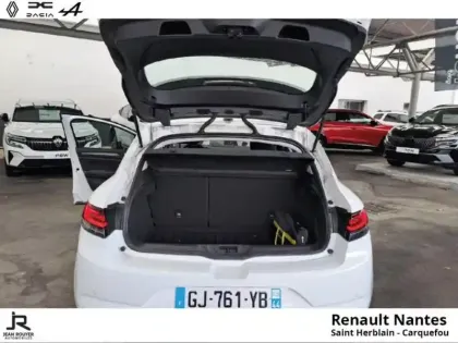 Photo 14 Renault Megane  1.5 Blue dCi 115ch Evolution