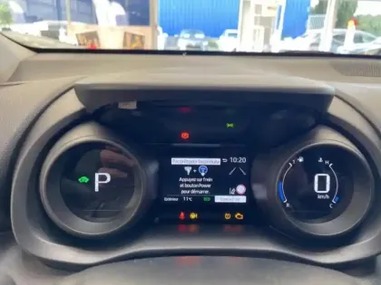 Photo 10 Toyota Yaris  116h Design 5p MY22