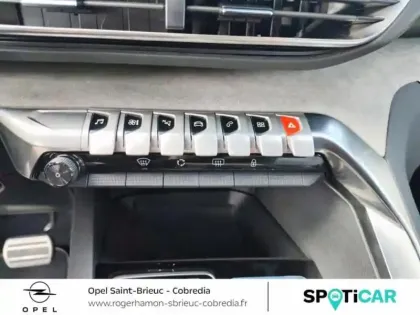 Photo 12 Peugeot 3008  1.2 PureTech 130ch S&S GT EAT8