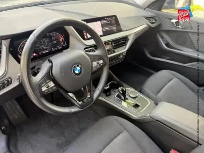 Photo 14 BMW Serie 1 Série 1 116iA 109ch Business Design DKG7