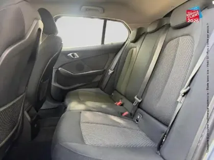 Photo 10 BMW Serie 1 Série 1 116iA 109ch Business Design DKG7